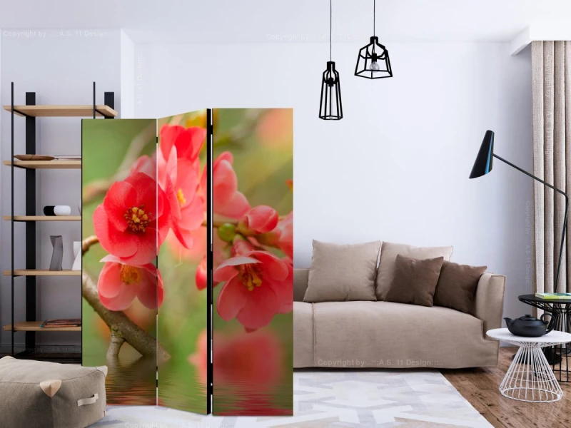 Parawan 3-częściowy - Azalea reflected in the water [Room Dividers]