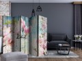 Parawan 5-częściowy - Różowe kwiaty na drewnie II [Room Dividers]
