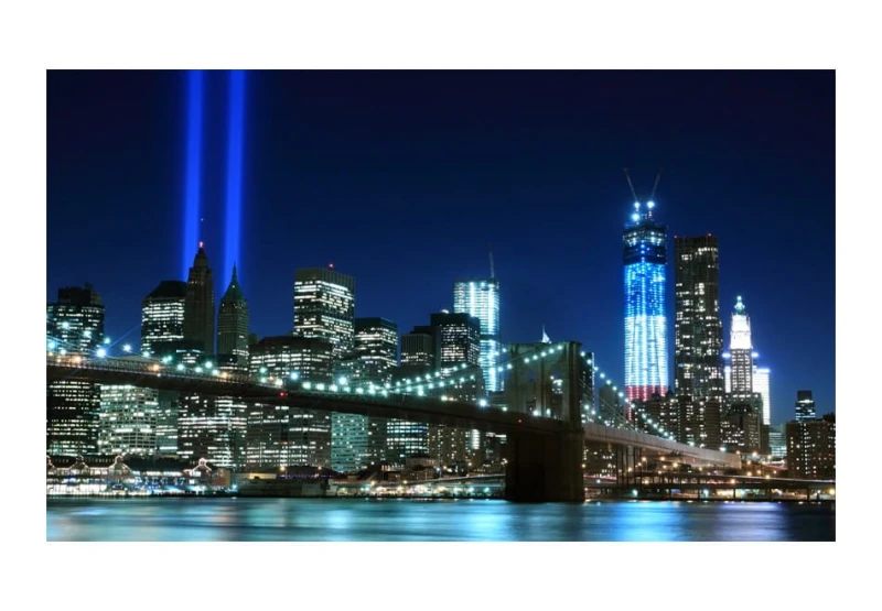 Fototapeta - Floodlights over NYC