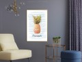Plakat - Ananas na pasiastym tle