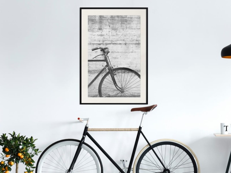 Plakat - Rower oparty o mur