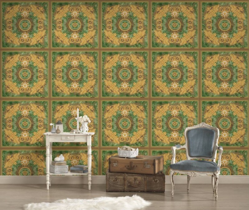 Kolorowa tapeta z motywem kwiatów i ornamentów Versace