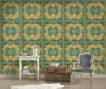 Kolorowa tapeta z motywem kwiatów i ornamentów Versace