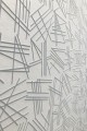 Szara tapeta z abstrakcyjnym linearnym wzorem z weluru