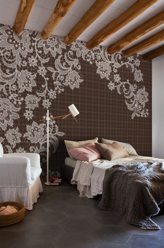 Fototapeta brązowa w kratkę ze wzorem roślinnym