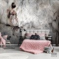 Fototapeta Dziewczyna na pękniętej ścianie 13694