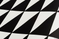 Tapeta czarno biała wzór geometryczny trójkąty na flizelinie