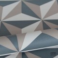 Geometryczna czarno-biała tapeta z brązowym akcentem
