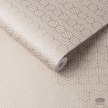 Różowa tapeta w złoty wzór geometryczny