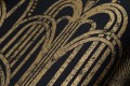 Czarna tapeta na flizelinie w złoty wzór art deco