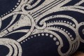 Granatowa tapeta w srebrny wzór art deco