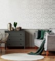 Szara tapeta w srebrny wzór geometryczny