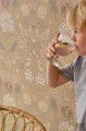Tapeta na flizelinie duże kwiaty i ptaki pastelowa